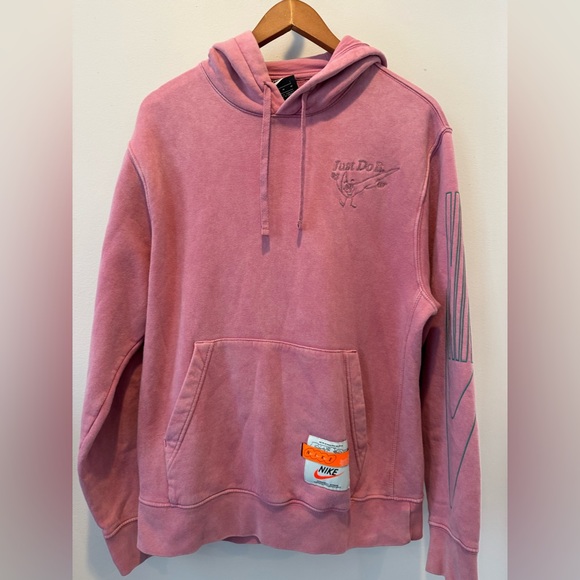 Nike Tops - Nike Pink Distorted Swoosh Hoodie Just Do It Graphic Women’s Medium